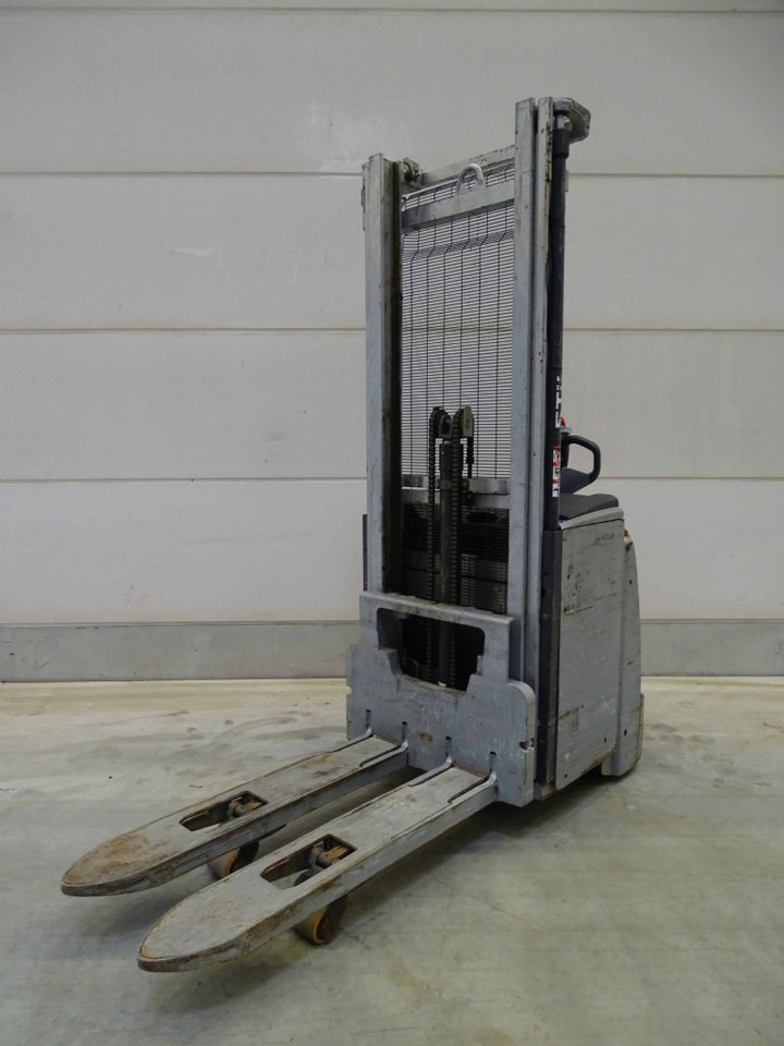 Still EXV20I - Stacker: picture 1 Still EXV20I - Stacker: picture 1