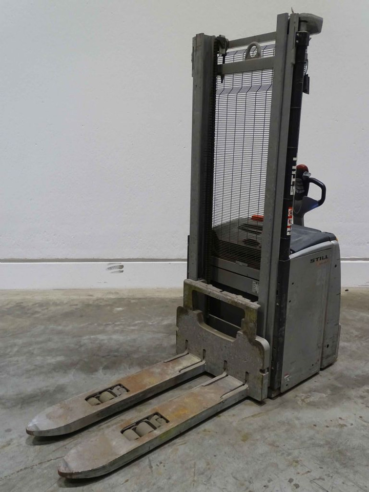 Still EXV20I - Stacker: picture 1 Still EXV20I - Stacker: picture 1