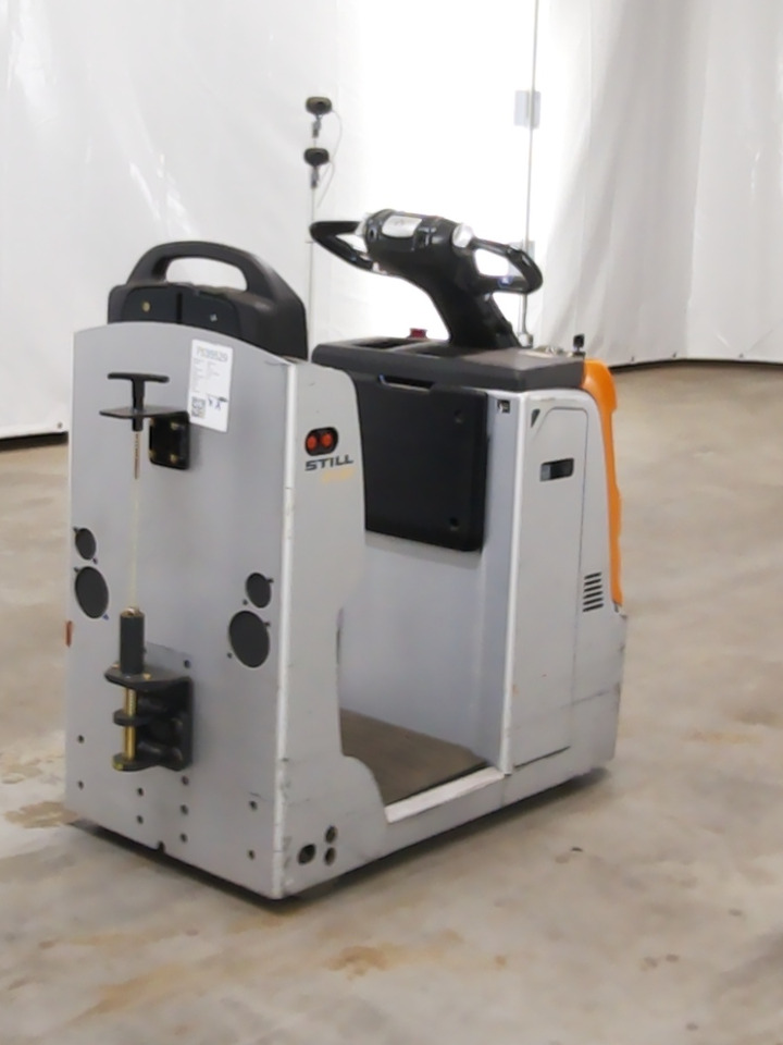 Still LTX20 - Tow tractor: picture 2 Still LTX20 - Tow tractor: picture 2