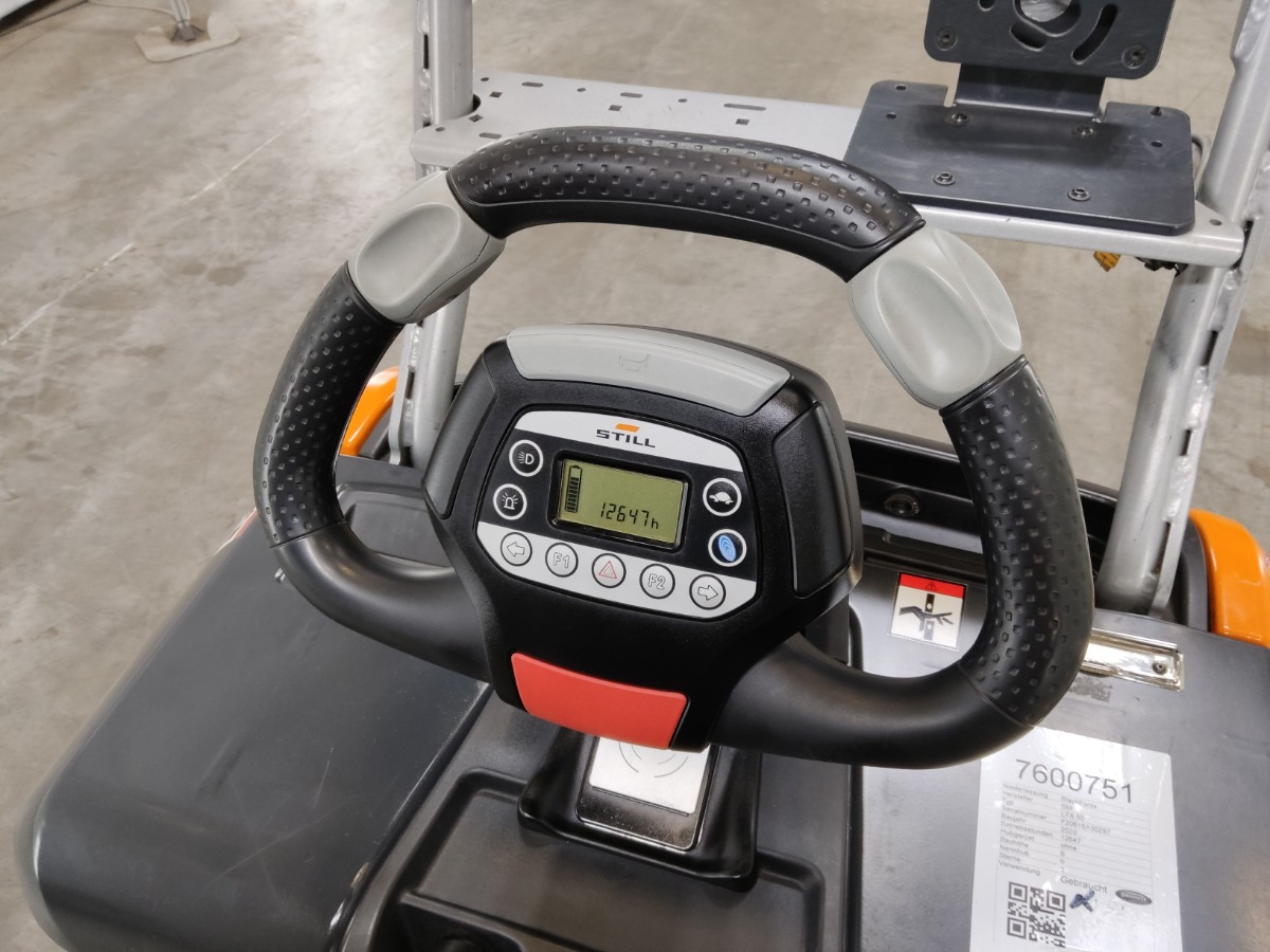 Still LTX50 - Tow tractor: picture 3 Still LTX50 - Tow tractor: picture 3
