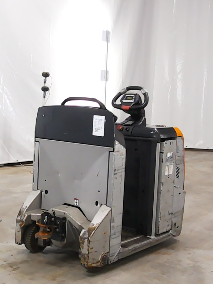 Still LTX50 - Tow tractor: picture 2 Still LTX50 - Tow tractor: picture 2