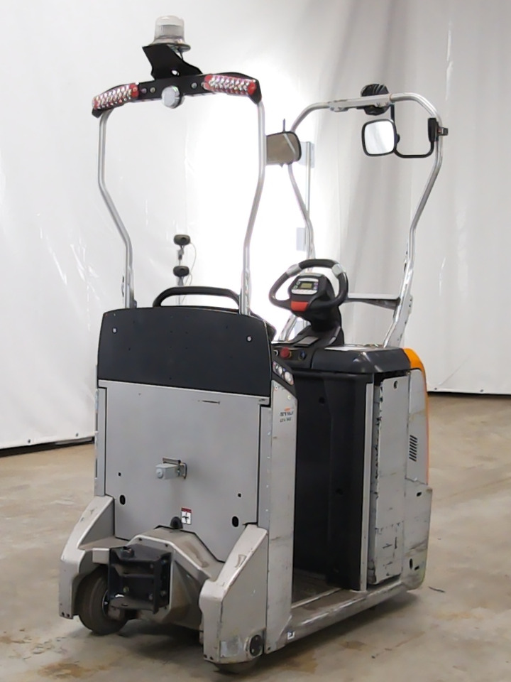 Still LTX50 - Tow tractor: picture 2 Still LTX50 - Tow tractor: picture 2