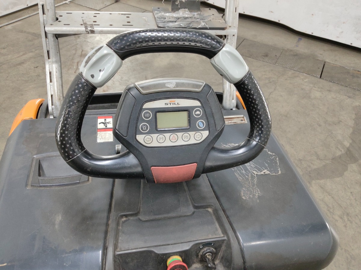 Still LTX50/LIION - Tow tractor: picture 3 Still LTX50/LIION - Tow tractor: picture 3