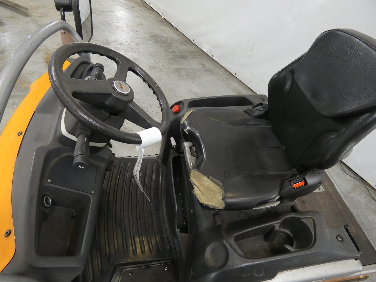 Still LTX70 - Tow tractor: picture 3 Still LTX70 - Tow tractor: picture 3