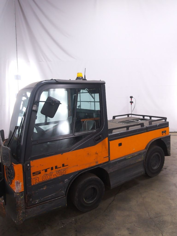 Still R07-25 - Tow tractor: picture 1 Still R07-25 - Tow tractor: picture 1