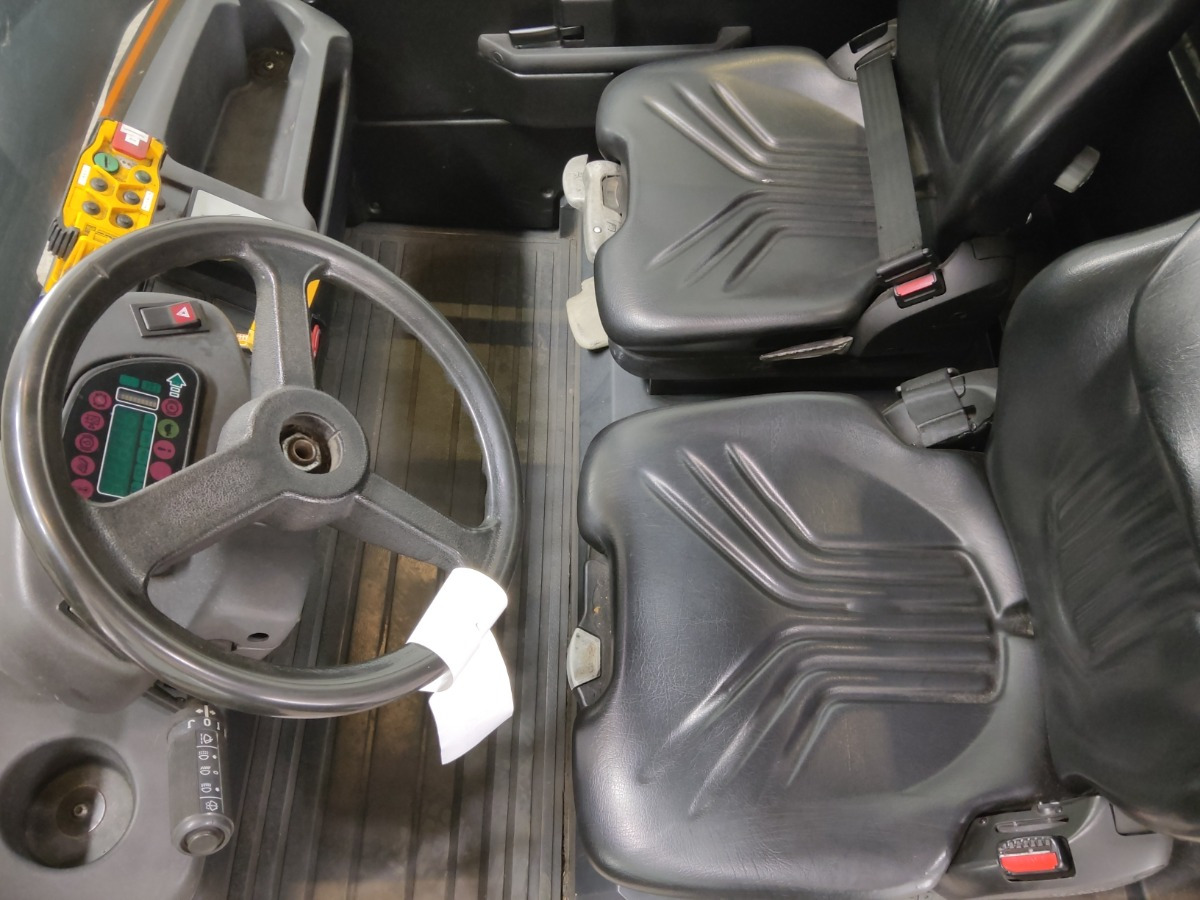 Still R07-25 - Tow tractor: picture 3 Still R07-25 - Tow tractor: picture 3