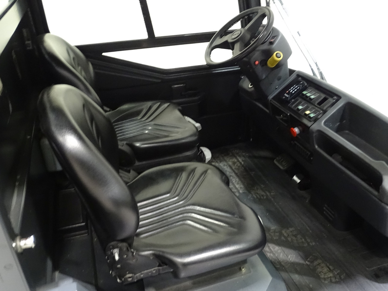 Still R07-25 - Tow tractor: picture 3 Still R07-25 - Tow tractor: picture 3