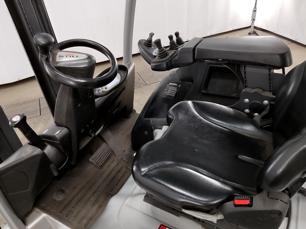 Still RX60-30 - Electric forklift: picture 4 Still RX60-30 - Electric forklift: picture 4