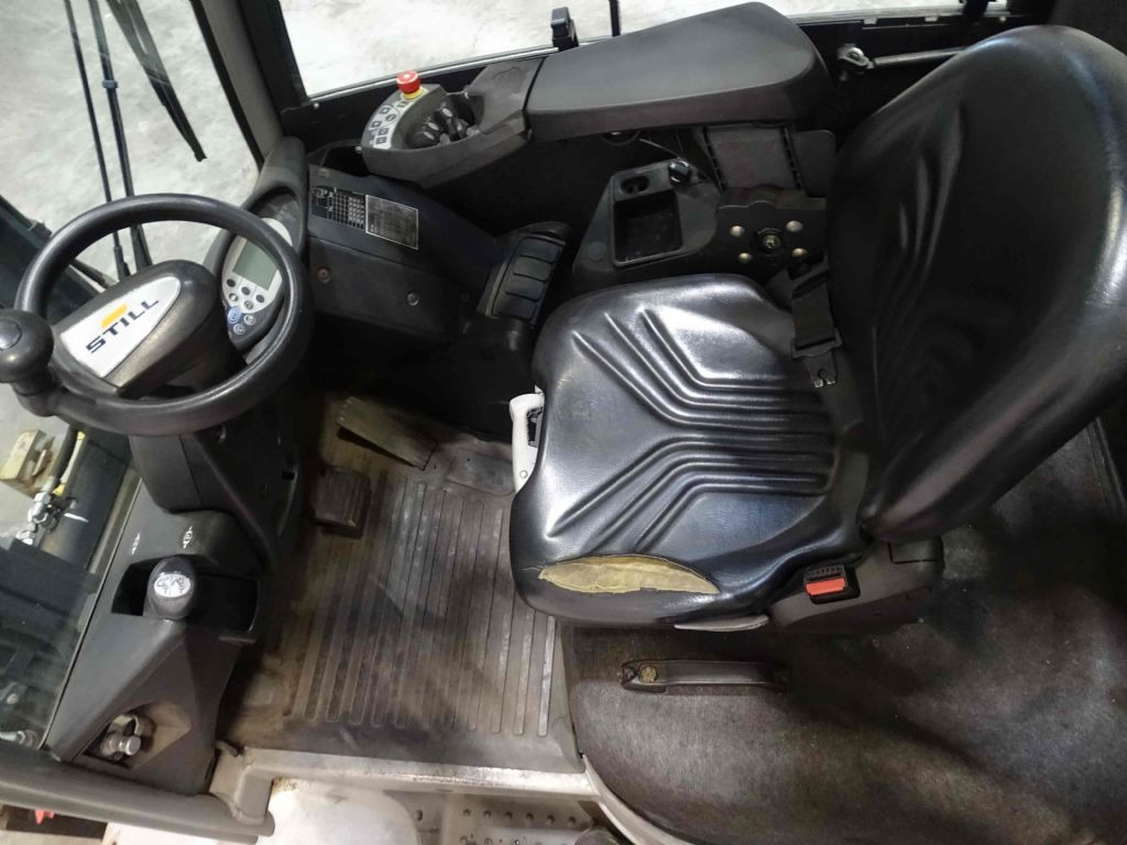 Still RX70-35H - Diesel forklift: picture 3 Still RX70-35H - Diesel forklift: picture 3