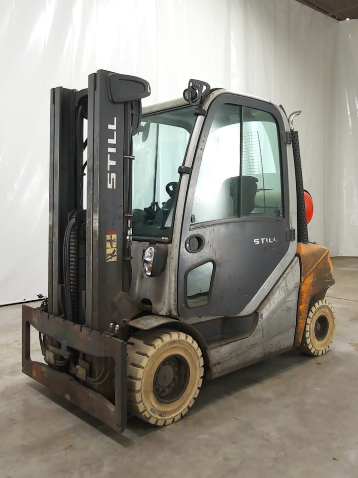 Still RX70-35T - Forklift: picture 1 Still RX70-35T - Forklift: picture 1