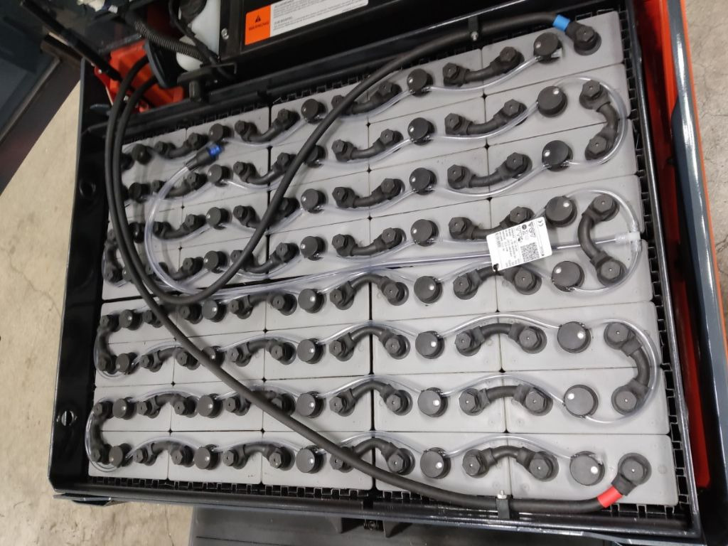 Toyota 8FBMKT25 - Electric forklift: picture 4 Toyota 8FBMKT25 - Electric forklift: picture 4