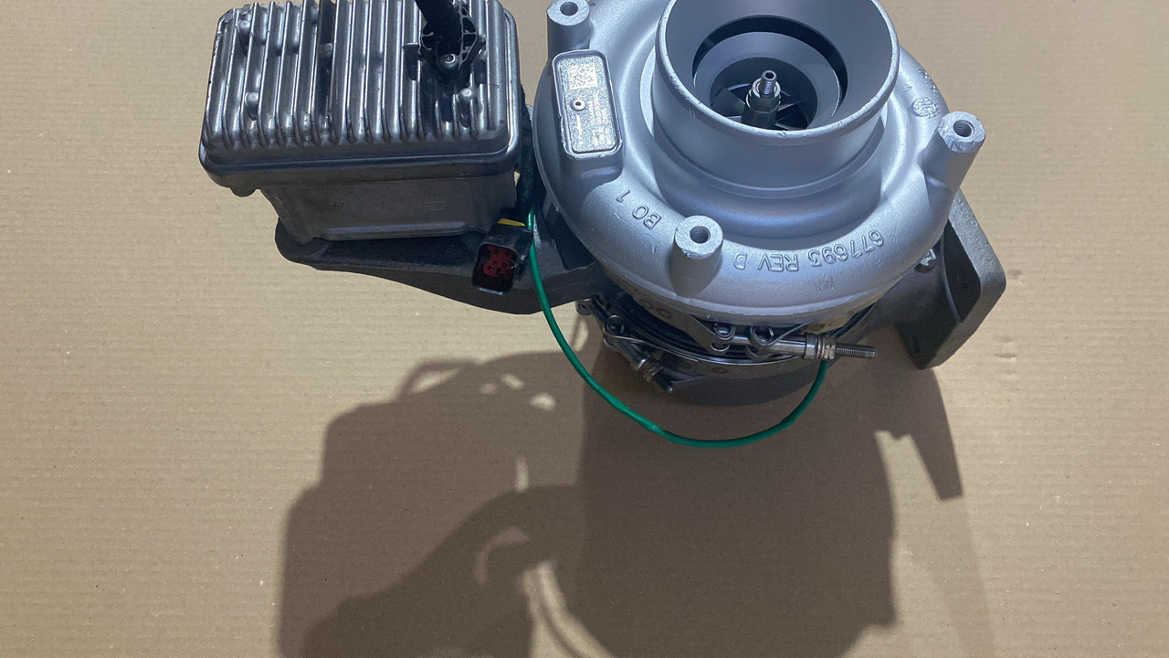 BorgWarner 179315/RE544868 JOHN DEERE - Turbo for Farm tractor: picture 3 BorgWarner 179315/RE544868 JOHN DEERE - Turbo for Farm tractor: picture 3