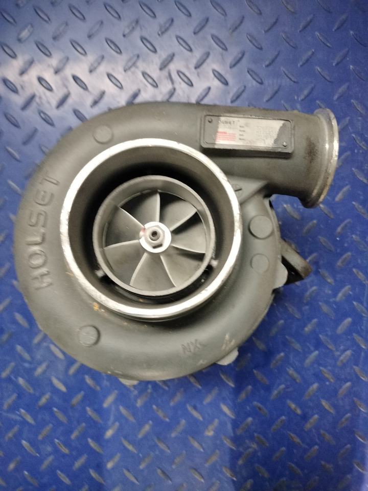 HOLSET Holset HX50-3767758 - Turbo for Truck: picture 2 HOLSET Holset HX50-3767758 - Turbo for Truck: picture 2