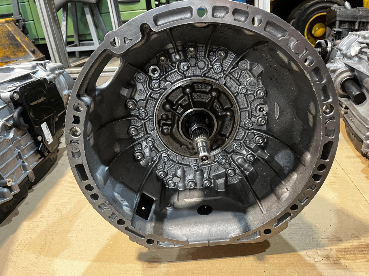 MERCEDES-BENZ Transmission 8G 722.908 Automatic C218 X218 W212 W205 - Transmission: picture 4 MERCEDES-BENZ Transmission 8G 722.908 Automatic C218 X218 W212 W205 - Transmission: picture 4