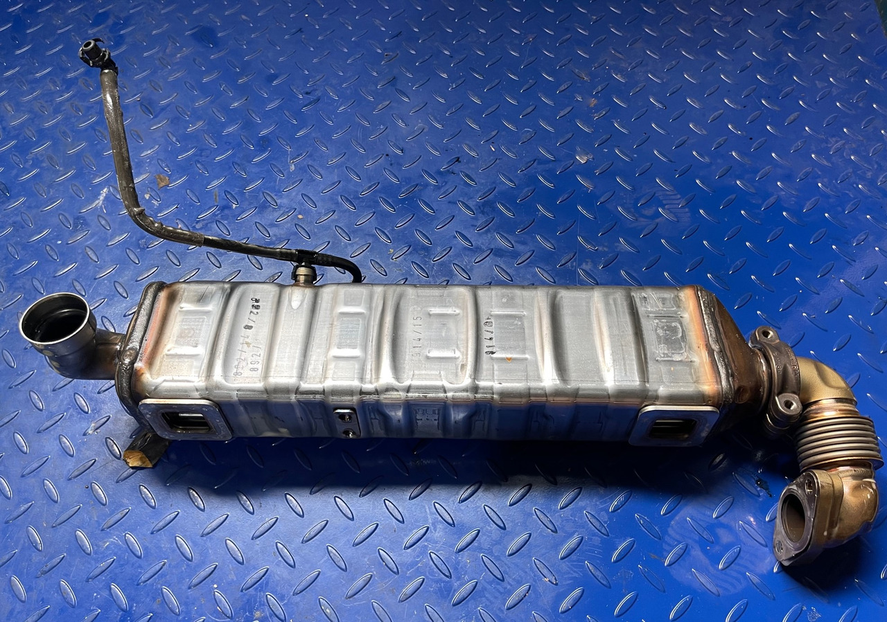 Mercedes Actros Atego EGR Euro 6 A9361420979 - EGR cooler: picture 2 Mercedes Actros Atego EGR Euro 6 A9361420979 - EGR cooler: picture 2