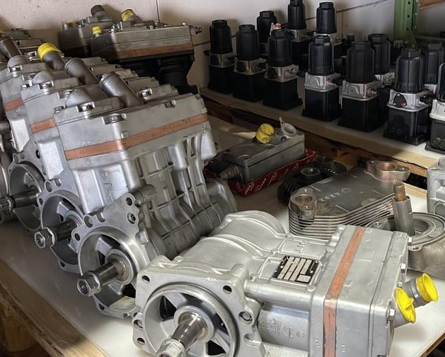 Mercedes Benz Air Compressor A0011306415 Reconditioned - Air brake compressor for Other machinery: picture 3 Mercedes Benz Air Compressor A0011306415 Reconditioned - Air brake compressor for Other machinery: picture 3
