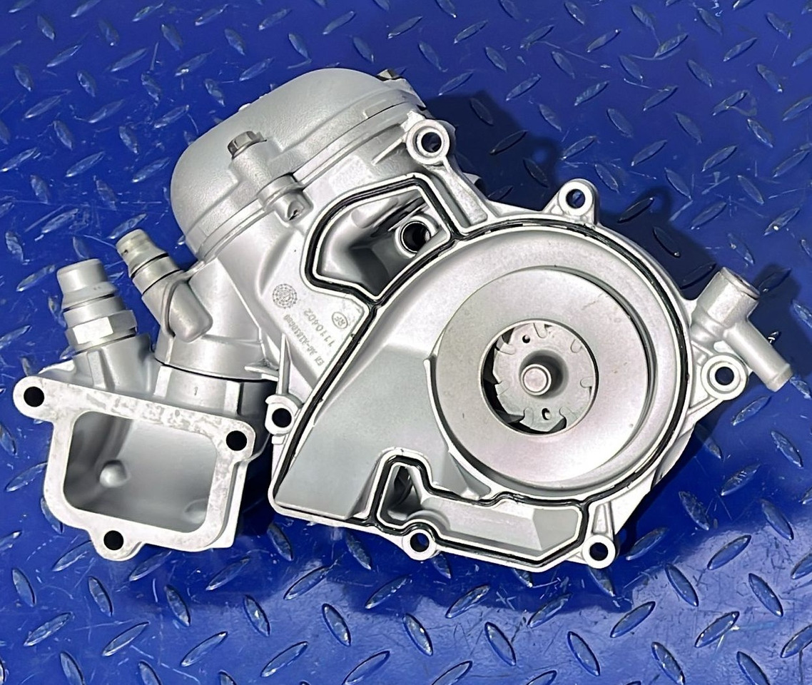 Mercedes Benz Waterpump Atego OM936 - Coolant pump: picture 5 Mercedes Benz Waterpump Atego OM936 - Coolant pump: picture 5
