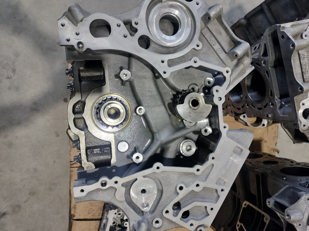 MERCEDES-BENZ 642820 MERCEDES ML GL 3 0 CDI - Spare parts for Truck: picture 4 MERCEDES-BENZ 642820 MERCEDES ML GL 3 0 CDI - Spare parts for Truck: picture 4