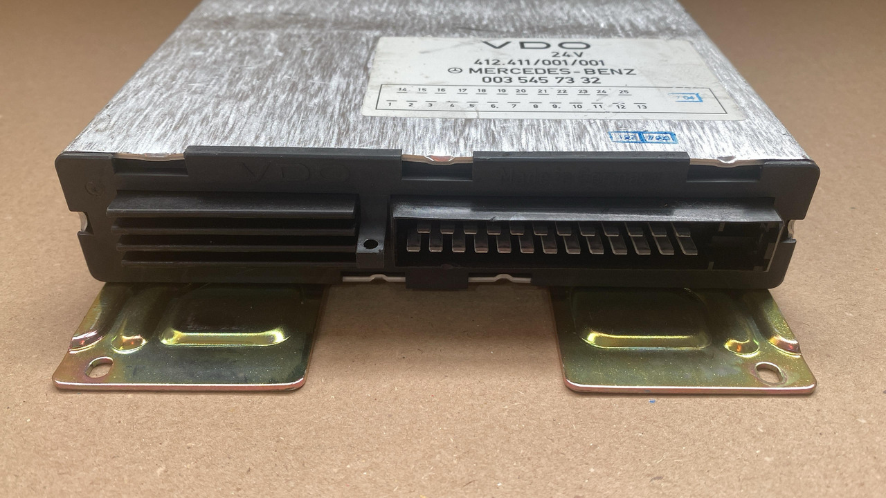 VDO MERCEDES ACTROS 0035457332 - ECU: picture 3 VDO MERCEDES ACTROS 0035457332 - ECU: picture 3