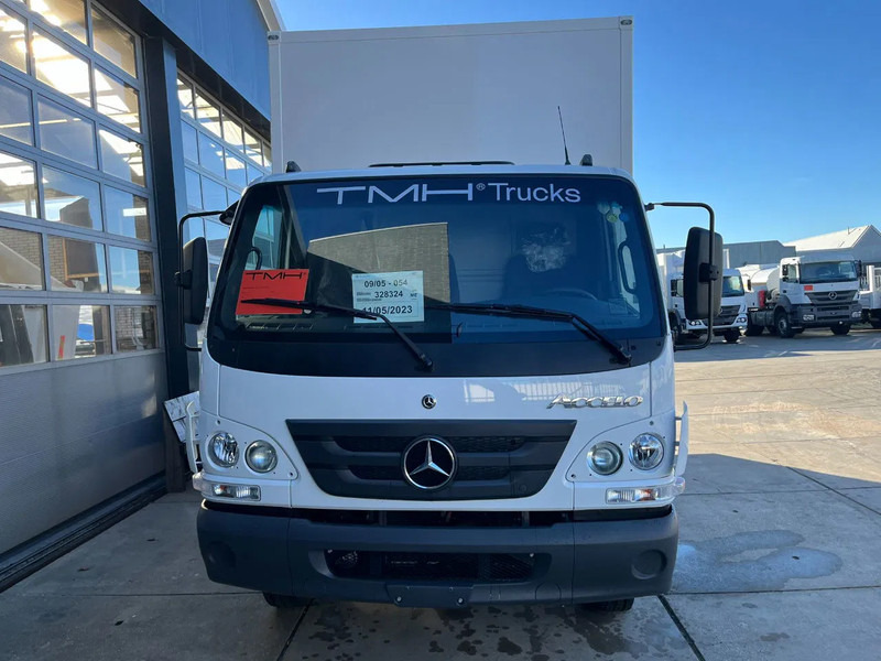 Mercedes-Benz Accelo 915 4x2 Closed Cargo Truck - Box truck: picture 4 Mercedes-Benz Accelo 915 4x2 Closed Cargo Truck - Box truck: picture 4