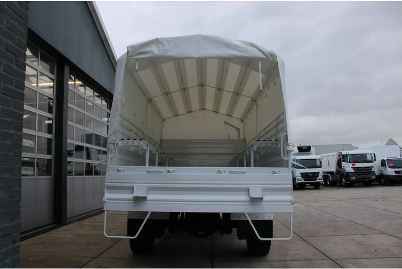 Mercedes-Benz Arocs 1836 A 4x4 Cargo Truck - Curtain side truck: picture 4 Mercedes-Benz Arocs 1836 A 4x4 Cargo Truck - Curtain side truck: picture 4