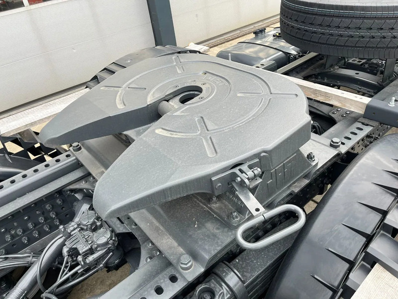 Leasing of Mercedes-Benz Actros 3340 S 6x4 Tractor Head Mercedes-Benz Actros 3340 S 6x4 Tractor Head: picture 10