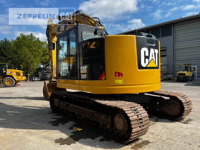 Cat 325FL - Crawler excavator: picture 2 Cat 325FL - Crawler excavator: picture 2