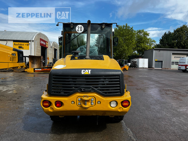 Cat 906M - Wheel loader: picture 3 Cat 906M - Wheel loader: picture 3
