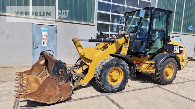 Cat 907H - Wheel loader: picture 1 Cat 907H - Wheel loader: picture 1