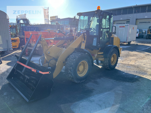 Cat 908M - Wheel loader: picture 4 Cat 908M - Wheel loader: picture 4