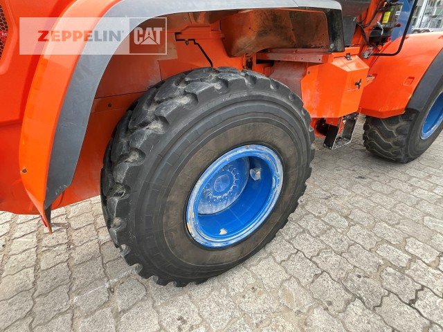Wheel loader Cat 926M: picture 18