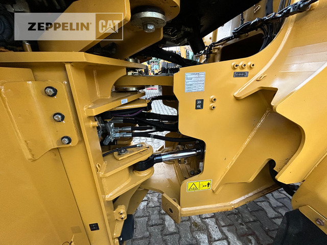Wheel loader Cat 950GC: picture 24