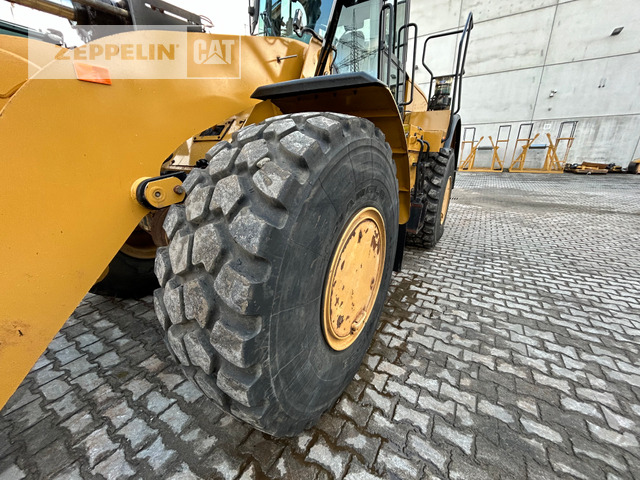 Wheel loader Cat 950GC: picture 12