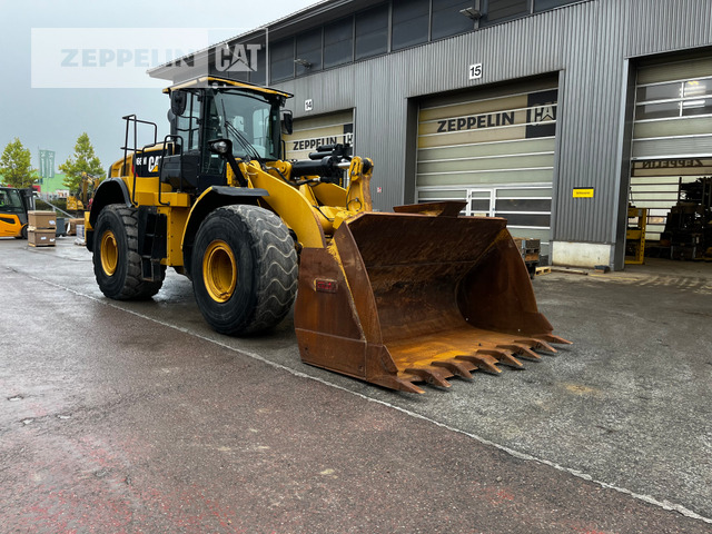 Wheel loader Cat 966M: picture 6