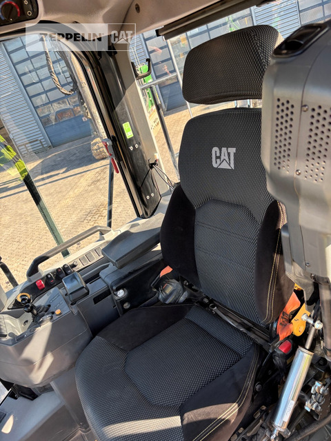 Wheel loader Cat 966XE: picture 13 Wheel loader Cat 966XE: picture 13
