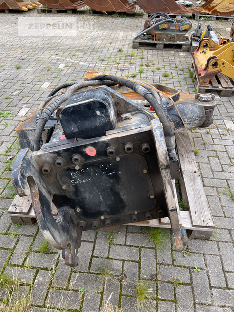 Cat MP318 - Demolition shears: picture 3 Cat MP318 - Demolition shears: picture 3