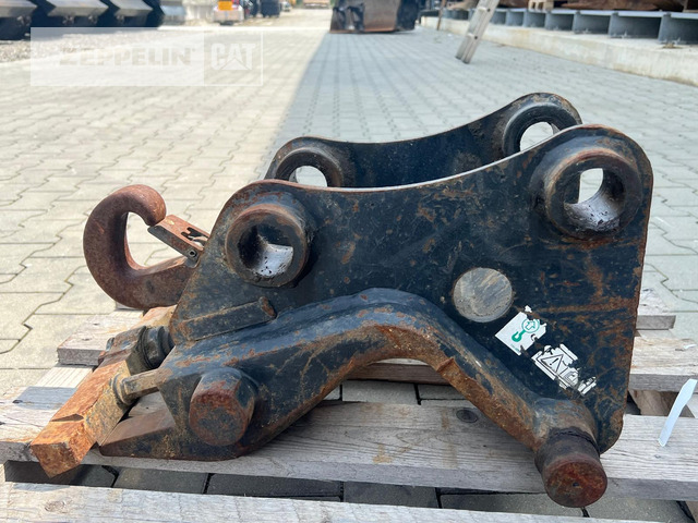 Cat Schnellwechsler CW10 - Quick coupler for Construction machinery: picture 1 Cat Schnellwechsler CW10 - Quick coupler for Construction machinery: picture 1