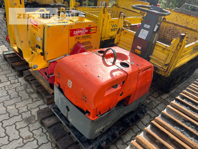 Husqvarna FS250 - Plate compactor: picture 2 Husqvarna FS250 - Plate compactor: picture 2