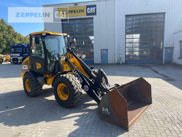 Jcb 406 - Wheel loader: picture 1 Jcb 406 - Wheel loader: picture 1