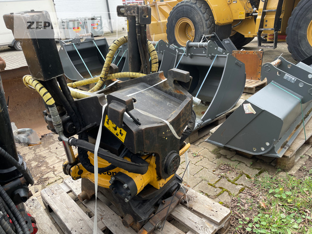 Komponenten Engcon Tilt D2 - Quick coupler for Construction machinery: picture 1 Komponenten Engcon Tilt D2 - Quick coupler for Construction machinery: picture 1