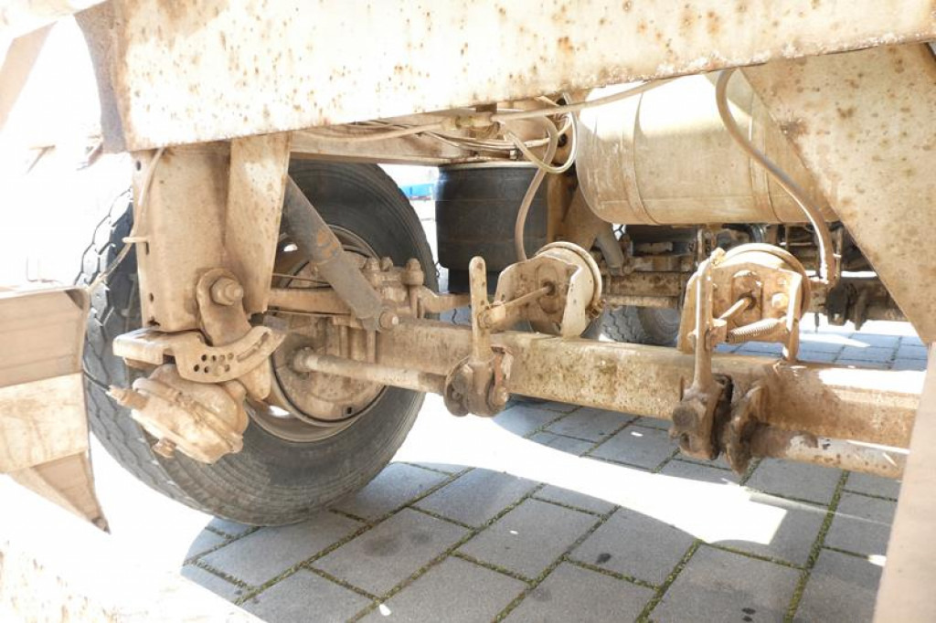 HOENKHAUS Betonmischauflieger Auflieger - Dropside/ Flatbed semi-trailer: picture 4 HOENKHAUS Betonmischauflieger Auflieger - Dropside/ Flatbed semi-trailer: picture 4