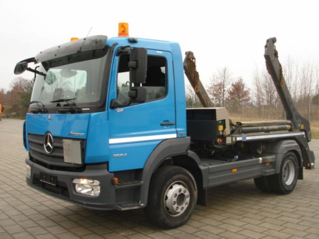 MERCEDES-BENZ Atego 1524 K Absetzkipper TOP +Funkfernbed. - Skip loader truck: picture 1 MERCEDES-BENZ Atego 1524 K Absetzkipper TOP +Funkfernbed. - Skip loader truck: picture 1