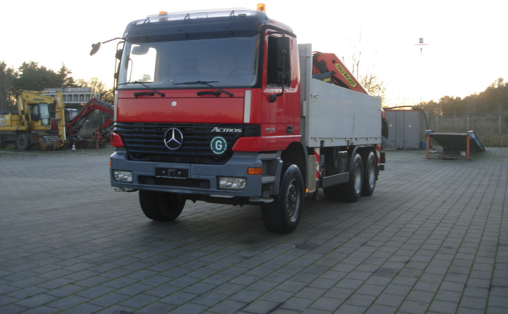 Mercedes-Benz Actros Pritsche Heckkran 2640 6x4 PK 27.000 Kran - Dropside/ Flatbed truck, Crane truck: picture 4 Mercedes-Benz Actros Pritsche Heckkran 2640 6x4 PK 27.000 Kran - Dropside/ Flatbed truck, Crane truck: picture 4