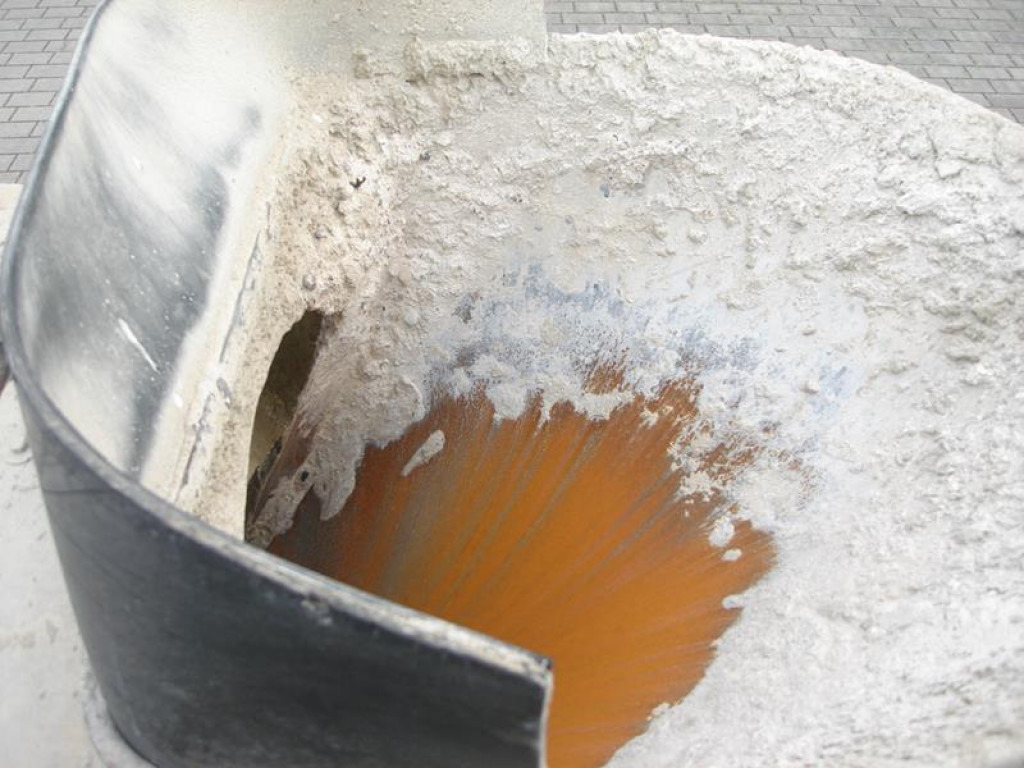 Truck MERCEDES-BENZ Arocs 3240 B Betonmischer Stetter: picture 6