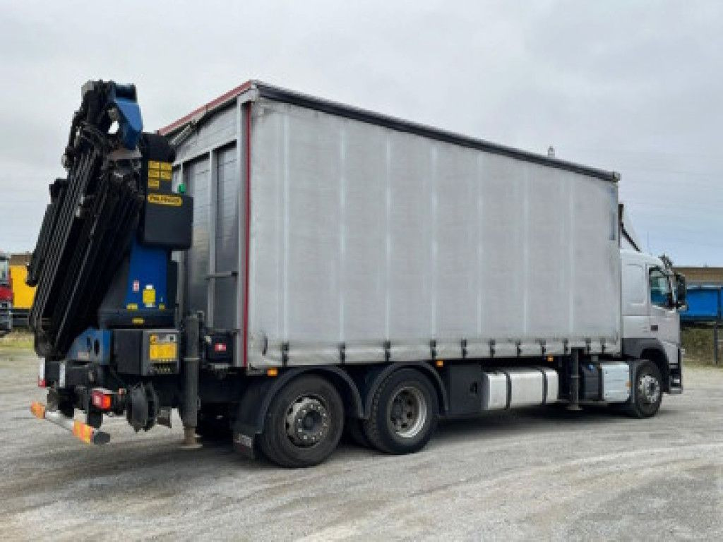 Volvo FM 420 6x2 Pritsche Heckkran 27m/t,Funk,Jib ,E6 - Crane truck, Curtain side truck: picture 3 Volvo FM 420 6x2 Pritsche Heckkran 27m/t,Funk,Jib ,E6 - Crane truck, Curtain side truck: picture 3