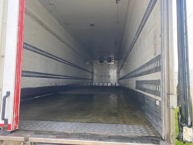 Van Eck koelvries 3 asser stuuras,met carrier vector koelmotor, apk gekeurd - Refrigerated semi-trailer: picture 4 Van Eck koelvries 3 asser stuuras,met carrier vector koelmotor, apk gekeurd - Refrigerated semi-trailer: picture 4