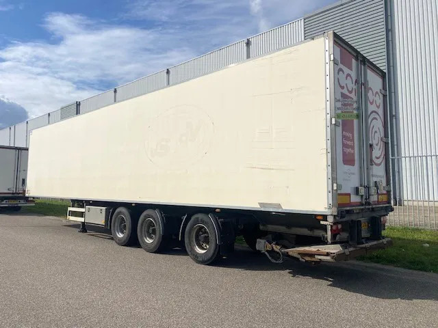 Van Eck koelvries 3 asser stuuras,met carrier vector koelmotor, apk gekeurd - Refrigerated semi-trailer: picture 2 Van Eck koelvries 3 asser stuuras,met carrier vector koelmotor, apk gekeurd - Refrigerated semi-trailer: picture 2