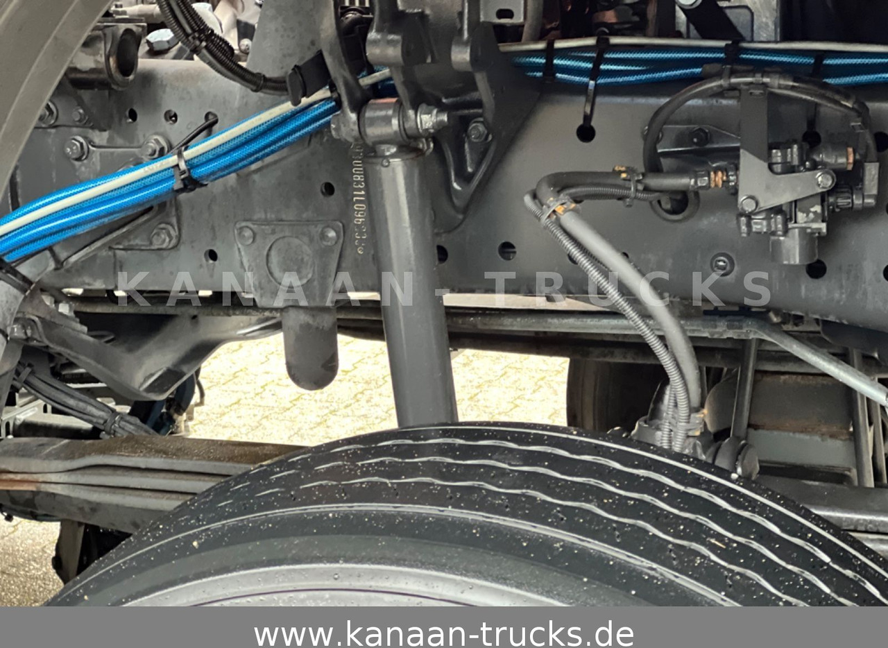 Leasing of Mercedes-Benz 2032 Actros 4x4 Bucher STKF 9500 AIRPORT KLIMA Mercedes-Benz 2032 Actros 4x4 Bucher STKF 9500 AIRPORT KLIMA: picture 19 Leasing of Mercedes-Benz 2032 Actros 4x4 Bucher STKF 9500 AIRPORT KLIMA Mercedes-Benz 2032 Actros 4x4 Bucher STKF 9500 AIRPORT KLIMA: picture 19