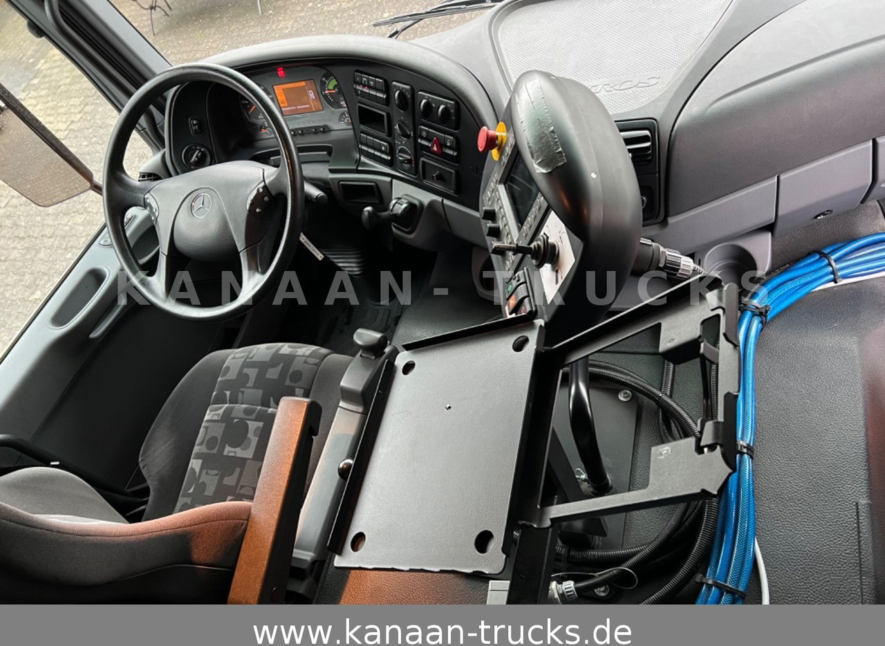 Leasing of Mercedes-Benz 2032 Actros 4x4 Bucher STKF 9500 AIRPORT KLIMA Mercedes-Benz 2032 Actros 4x4 Bucher STKF 9500 AIRPORT KLIMA: picture 23 Leasing of Mercedes-Benz 2032 Actros 4x4 Bucher STKF 9500 AIRPORT KLIMA Mercedes-Benz 2032 Actros 4x4 Bucher STKF 9500 AIRPORT KLIMA: picture 23