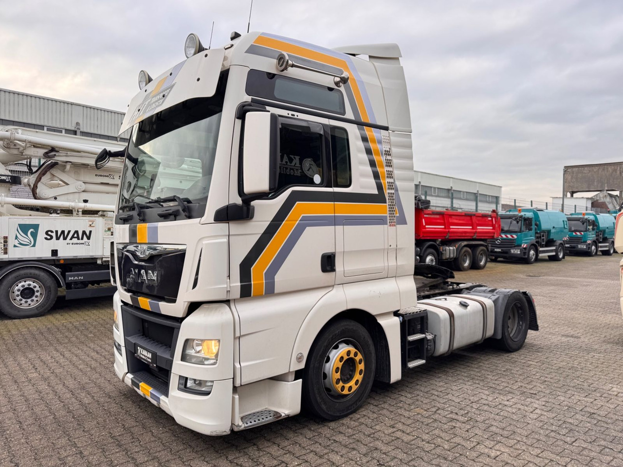 MAN TGX 18.440 4x2 LLS-U LowLiner XXL - Tractor unit: picture 2 MAN TGX 18.440 4x2 LLS-U LowLiner XXL - Tractor unit: picture 2